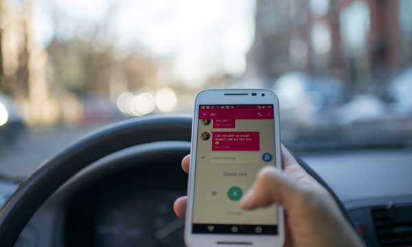 420 euro voor rijden met je mobieltje